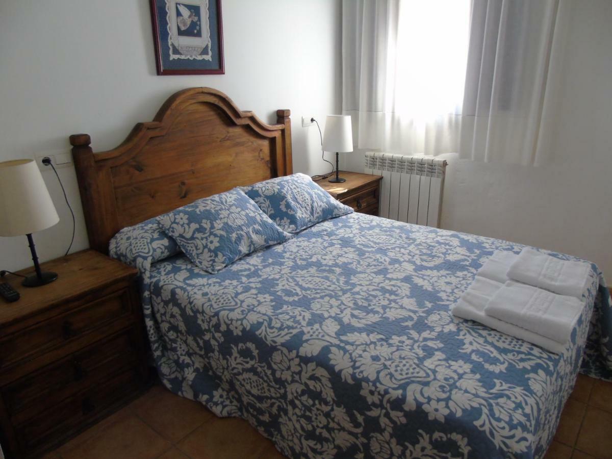Hotel El Molino Bezas Bagian luar foto